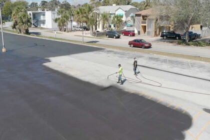 Asphalt Sealcoating